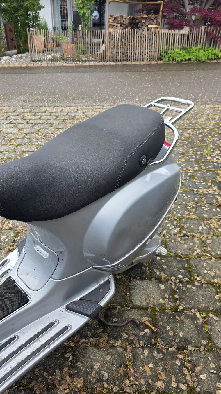 Vespa Scooter: Vespa Roller LX2 50ccm 2 Takt, Bj – Usato da Zürich venduto da Dschloesser 6