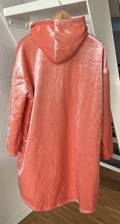 Pullover & Sweatshirts: Pullover als Decke – Gebraucht aus Niederwangen BE von doboo 1