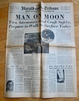Int. Herald Tribune 1969 MAN ON MOON