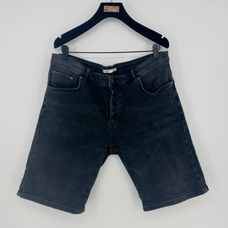 # MAN - Jeans Gr. L - PIER ONE #