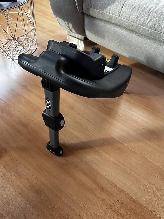 Wandhalterungen: Joje isofix halterung – Gebraucht aus Aesch BL von Cy92l 2