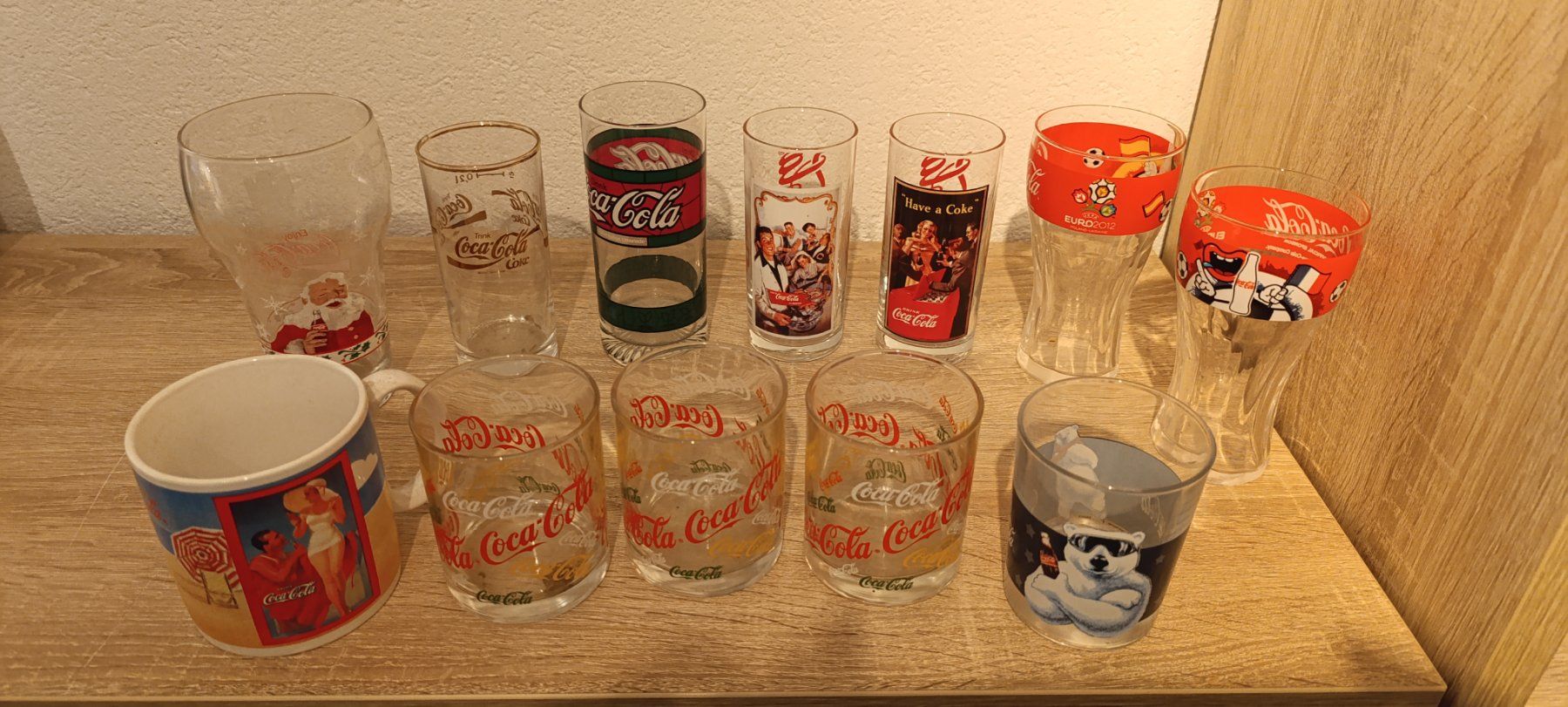 Coca-Cola Bicchieri: 12 Coca-Cola Gläser Sammlung, seltene Motive – Usato da Möhlin venduto da Kolleg_essig