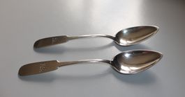 2 antike Kaffeelöffel 800 Silber mit Monogramm "ESchl"