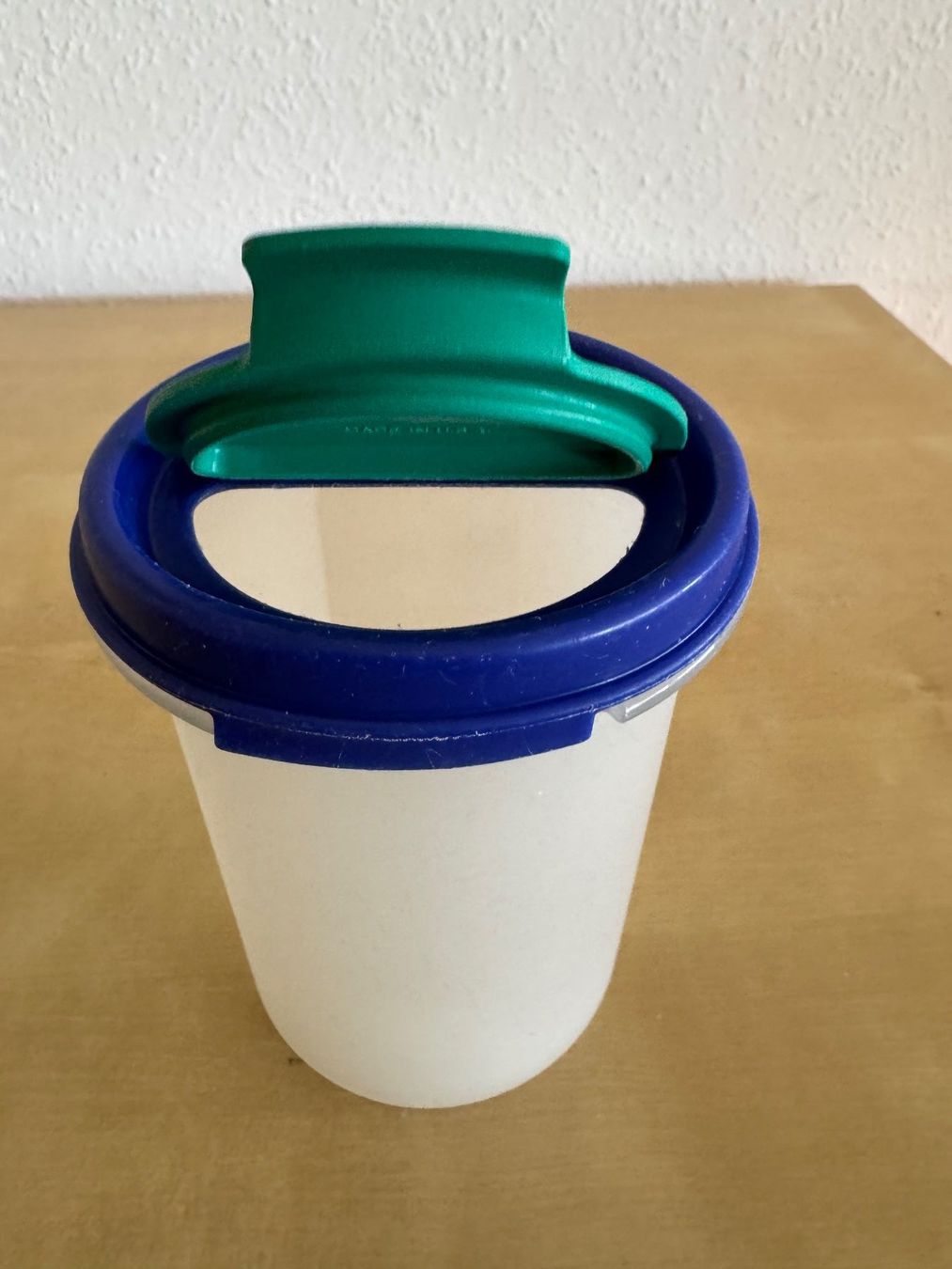 Tupperware Contenitori & Simili: Käsestreuer von TUPPERWARE – Usato da Luzern venduto da Ankerli 3