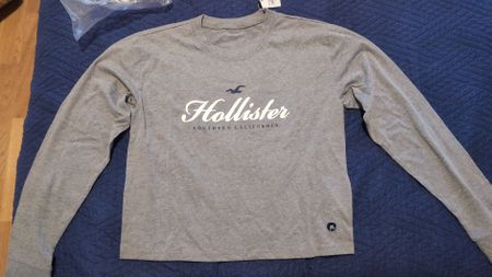 Maglia Hollister a maniche lunghe grigia – nuova con etichet