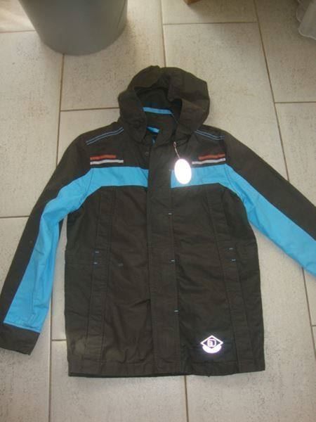 S.Oliver Giacche & Cappotti: S.OLIVER KNABEN JACKE GR.152 **NEU** – Nuovo (secondo la descrizione) da Rotkreuz venduto da Samballi