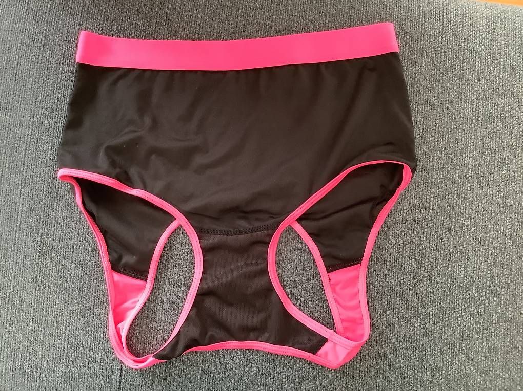 Altra biancheria intima: Soutien gorge comme neuf gr. XL – Nuovo (secondo la descrizione) da Icogne venduto da Juka 2