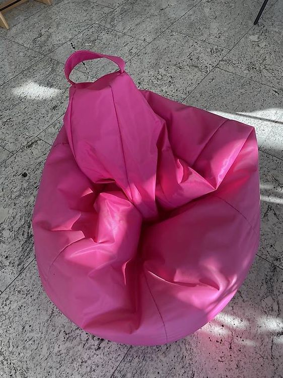 Pouf nero e rosa 4