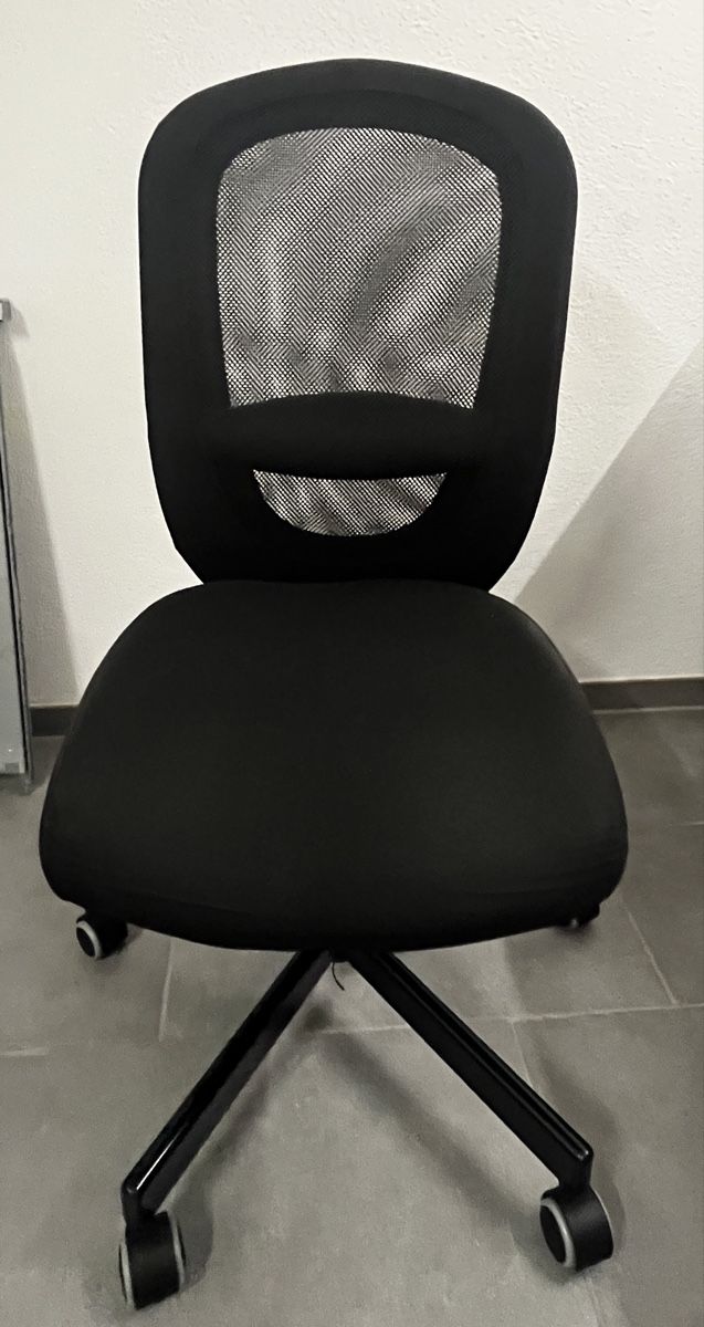Stühle: Bürostuhl – Gebraucht aus Breitenbach von aya_w5x7