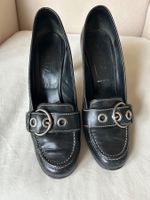 Elegante Pumps mit Schnalle von PRADA, Grösse 38, Leder, ...