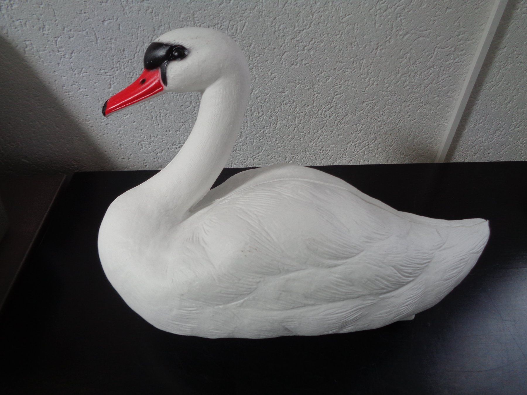 Statuette: Teich Schwan (35 cm) – Nuovo e nell'imballaggio originale da Langenbruck venduto da Gumsi 2