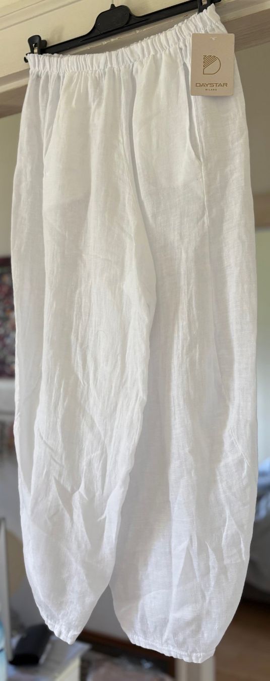 Pantaloni: PANTALONS EN LIN! M – Nuovo e nell'imballaggio originale da Locarno venduto da NicoNion 1