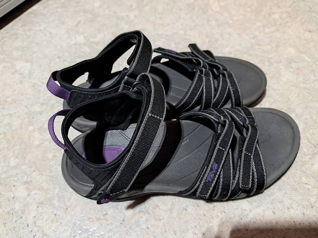 Teva Scarpe da donna: Teva Tirra Sandalen 39 – Usato da Islikon venduto da Tanisha06 3