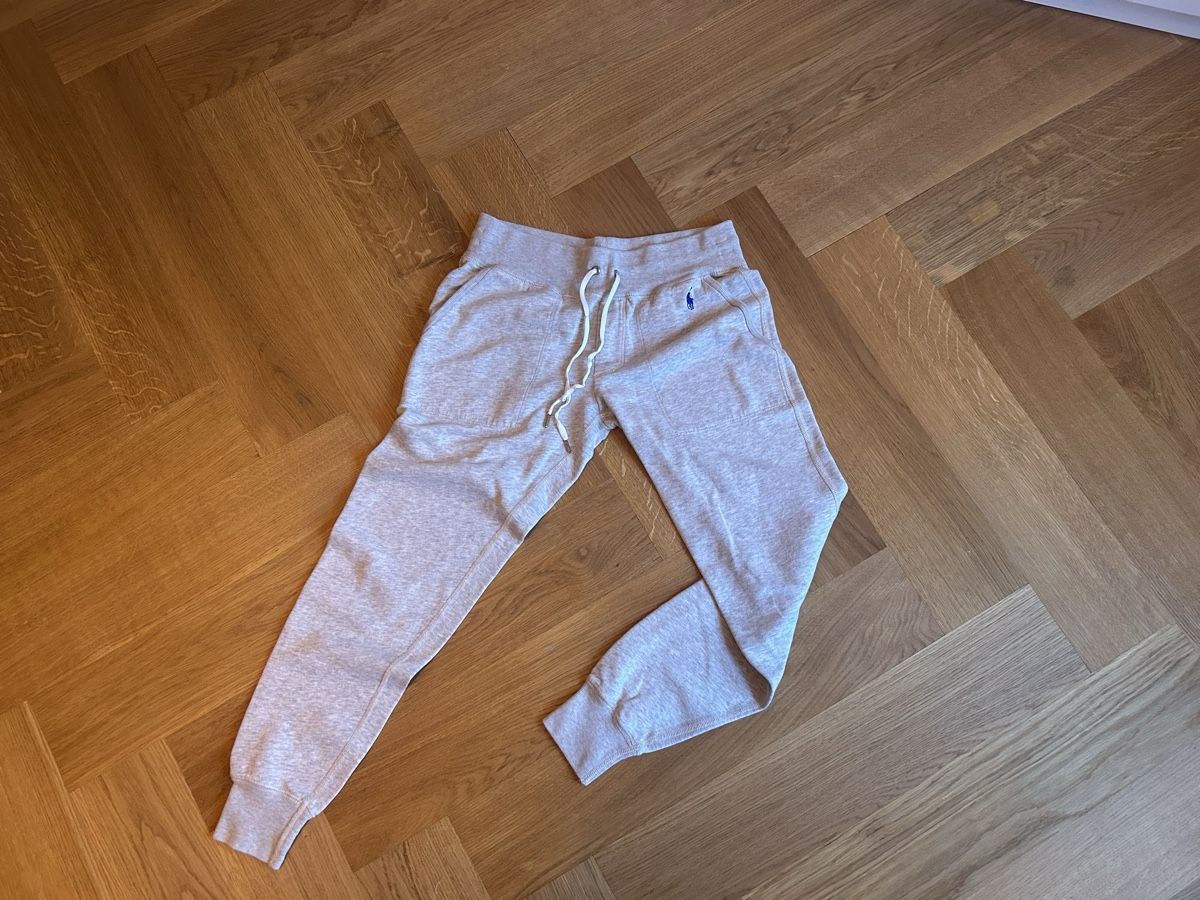 Ralph Lauren Pantaloni: Polo Ralph Lauren Jogginghose – Usato da Luzern venduto da jas_26fc