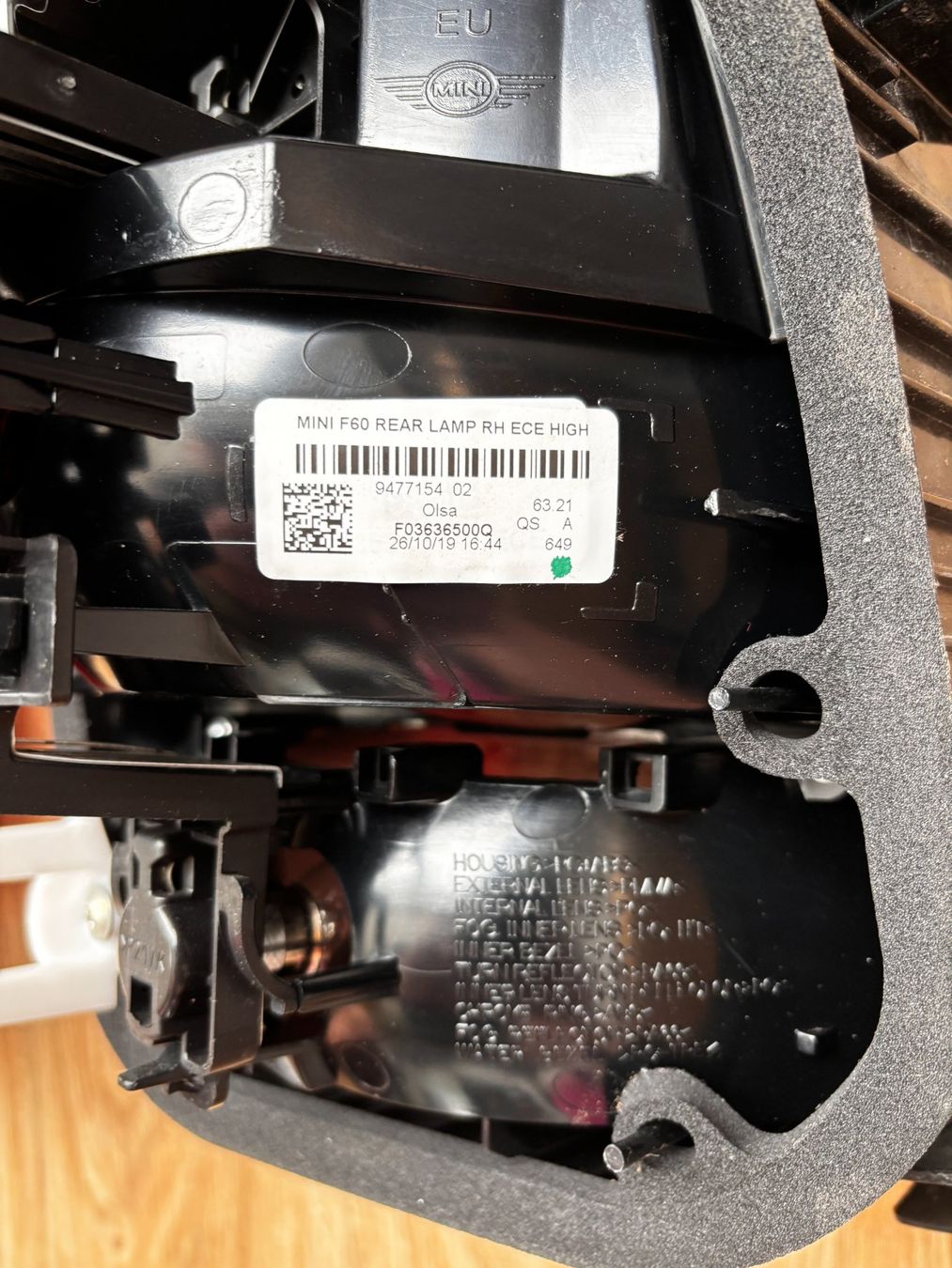 Mini Tutti pezzi di ricambio auto: MINI Countryman F60 Rückleuchte links oder rechts – Usato da Magden venduto da mcpead 3