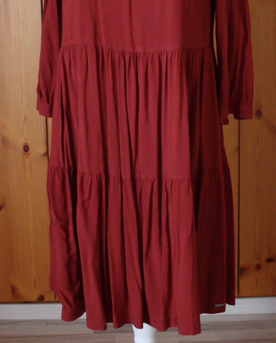 Kleider: Kleid Langarm Q/S rost-rot Gr. XL – Gebraucht aus Flüelen von Diversicum-Curvy 2