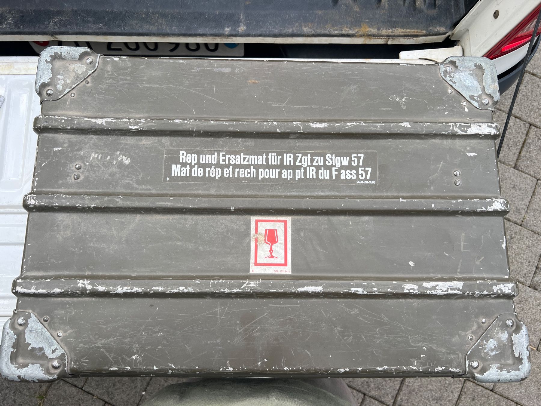 Casse di trasporto: Schweizer Armee EDAK ALU Transportkiste – Usato da Egg b. Zürich venduto da SwissTradingAgency 6