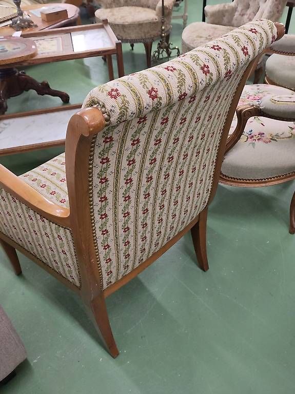 Sessel: Antike Sessel - Set rote Blumenmuster – Gebraucht aus Pratteln von Cartonsducoeur_bl 5