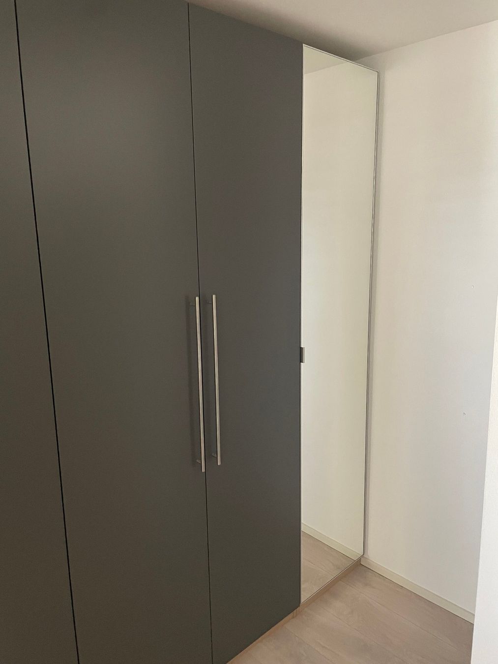 Ikea Schränke: IKEA PAX Schrankelement mit Spiegel – Gebraucht aus Neudorf von mg944s2 1