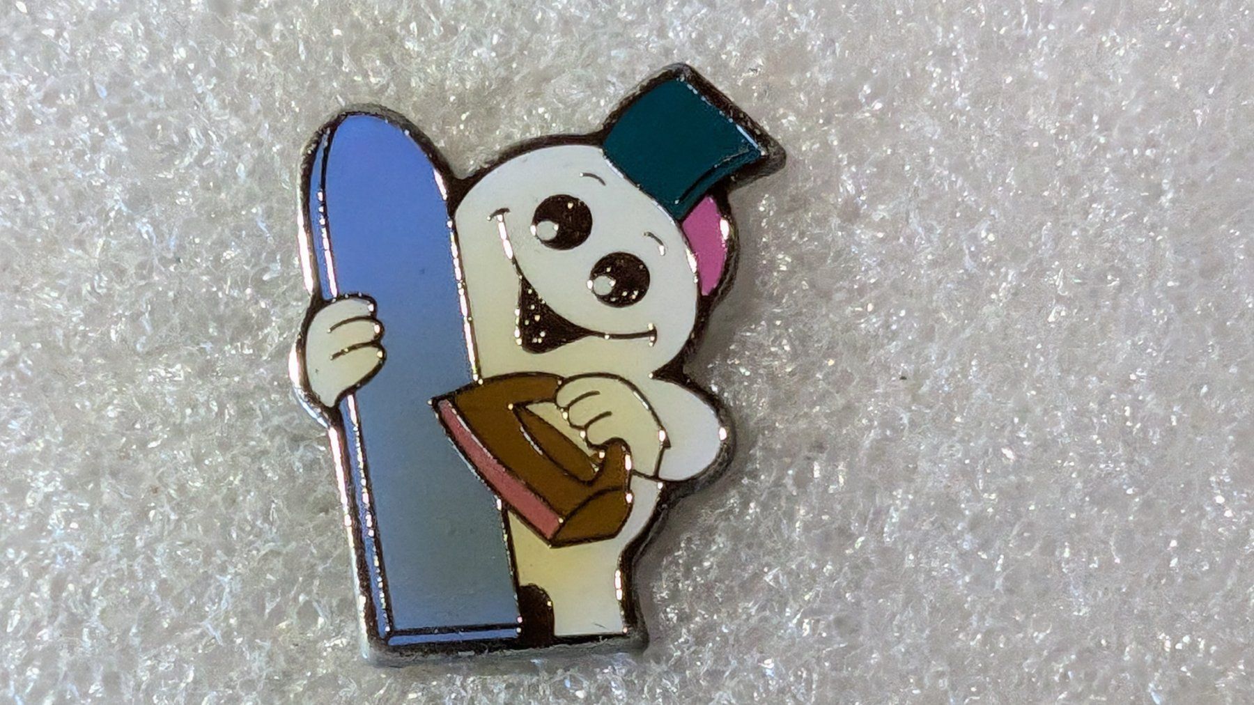 Placchette & Badge: Ansteckpin 223: Maga Bio – Usato da Oppligen venduto da Pin-Fall-Shop