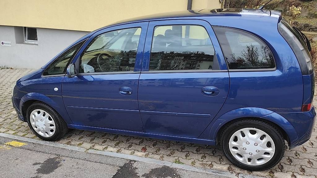 Automobili: Opel Meriva – Usato da Luzern venduto da Nesquick2 1