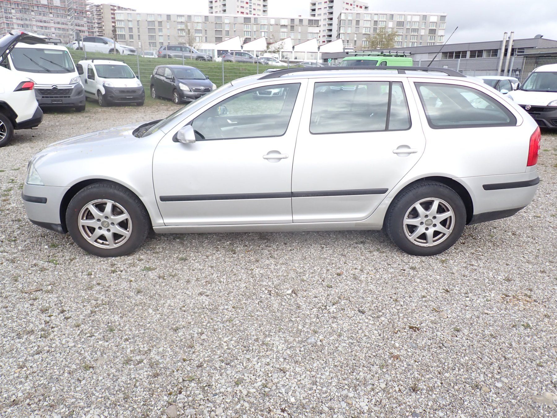 Skoda Autos: Skoda Octavia Combi – Gebraucht aus Fribourg von OFAIL 1