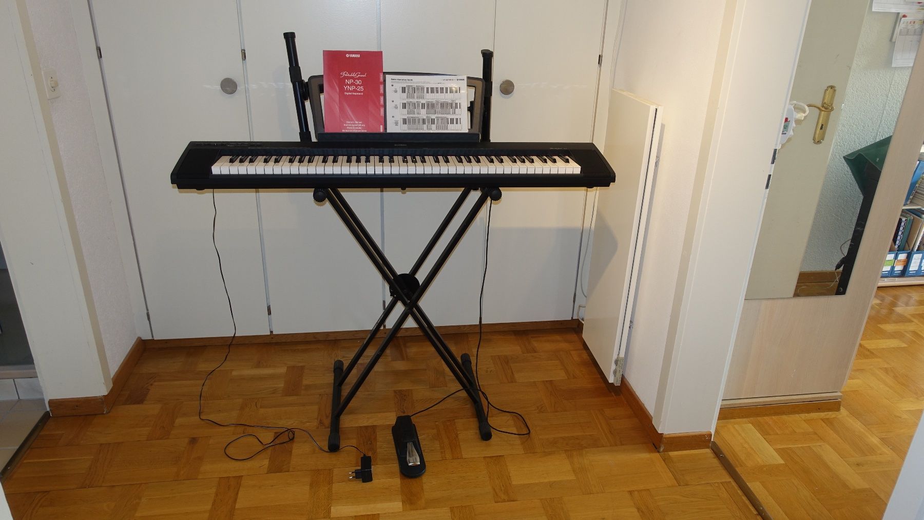 Yamaha Musikinstrumente: Yamaha E-Piano/ Keyboard NP-30 – Gebraucht aus Rain von  2