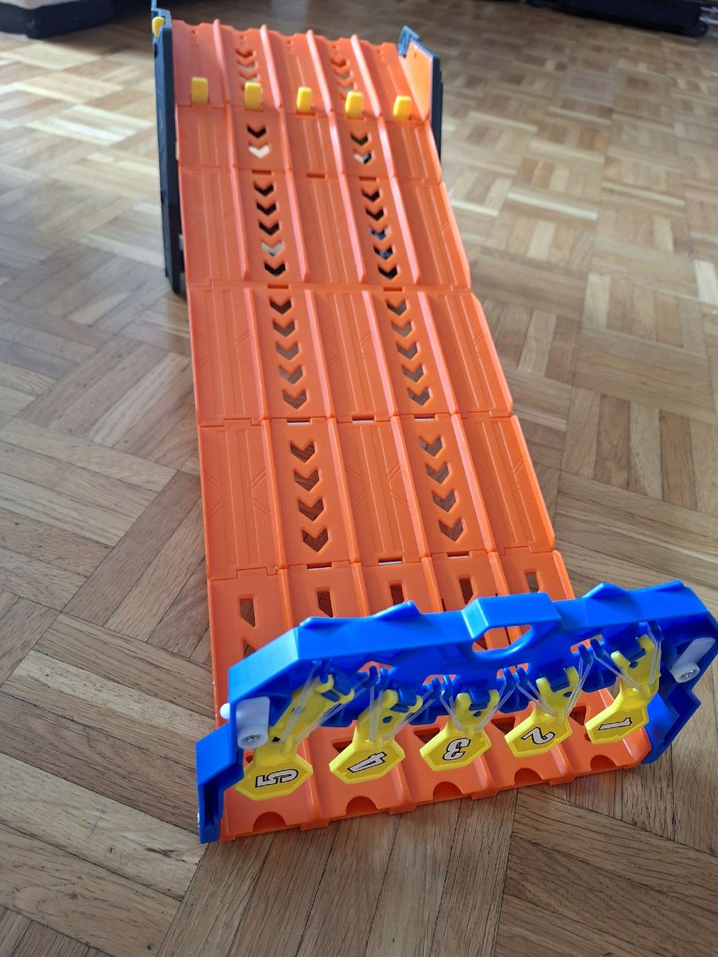 Hot Wheels Piste: Hot Wheels Spielset – Usato da Rombach venduto da kelebek12