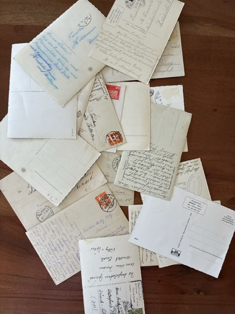 Cartoline postali: 52 Ansichtskarten Schweiz diverse vom Kanton Appenzell  – Usato da Oftringen venduto da Cla.vD.74 1
