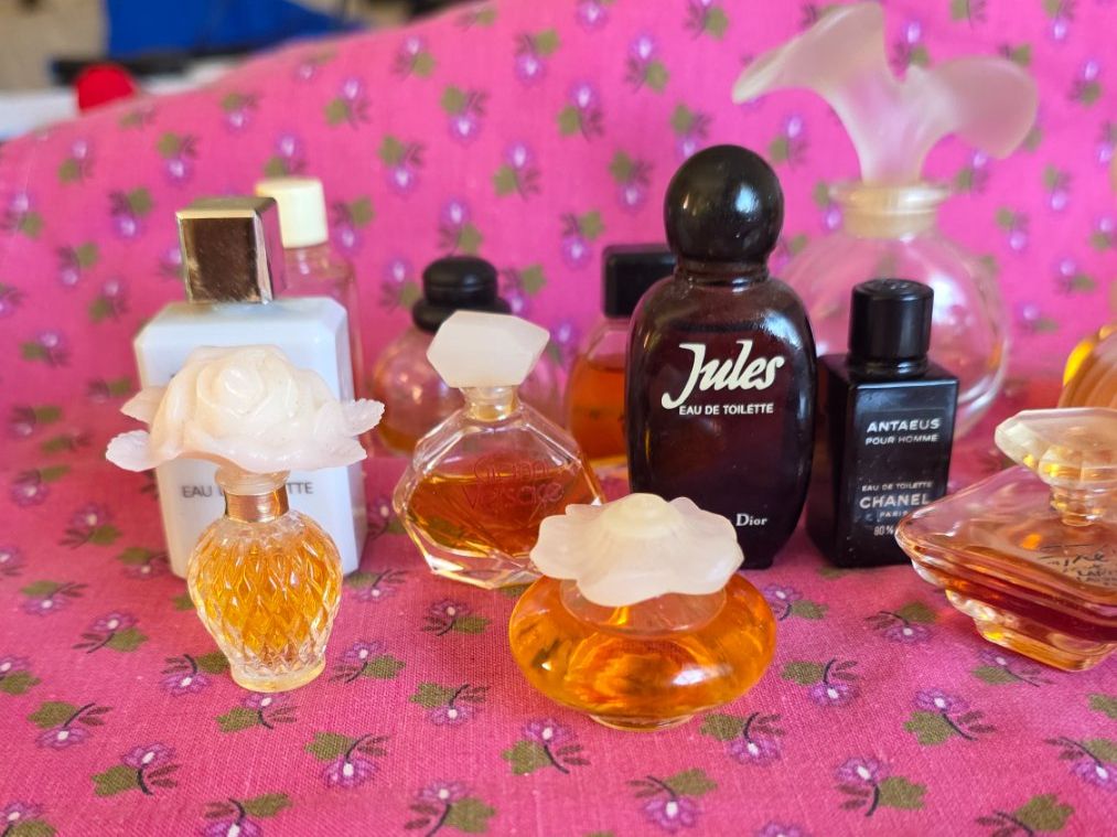 Flaconi: Parfum Mini Flakons Chanel Dior Cartier... – Usato da Wittenbach venduto da rose_rosi 1