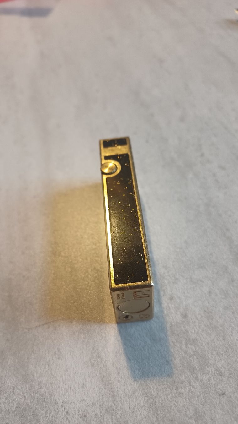 Dunhill Feuerzeuge: Dunhill Swissmade  – Gebraucht aus Flawil von Pinkmalibu 7