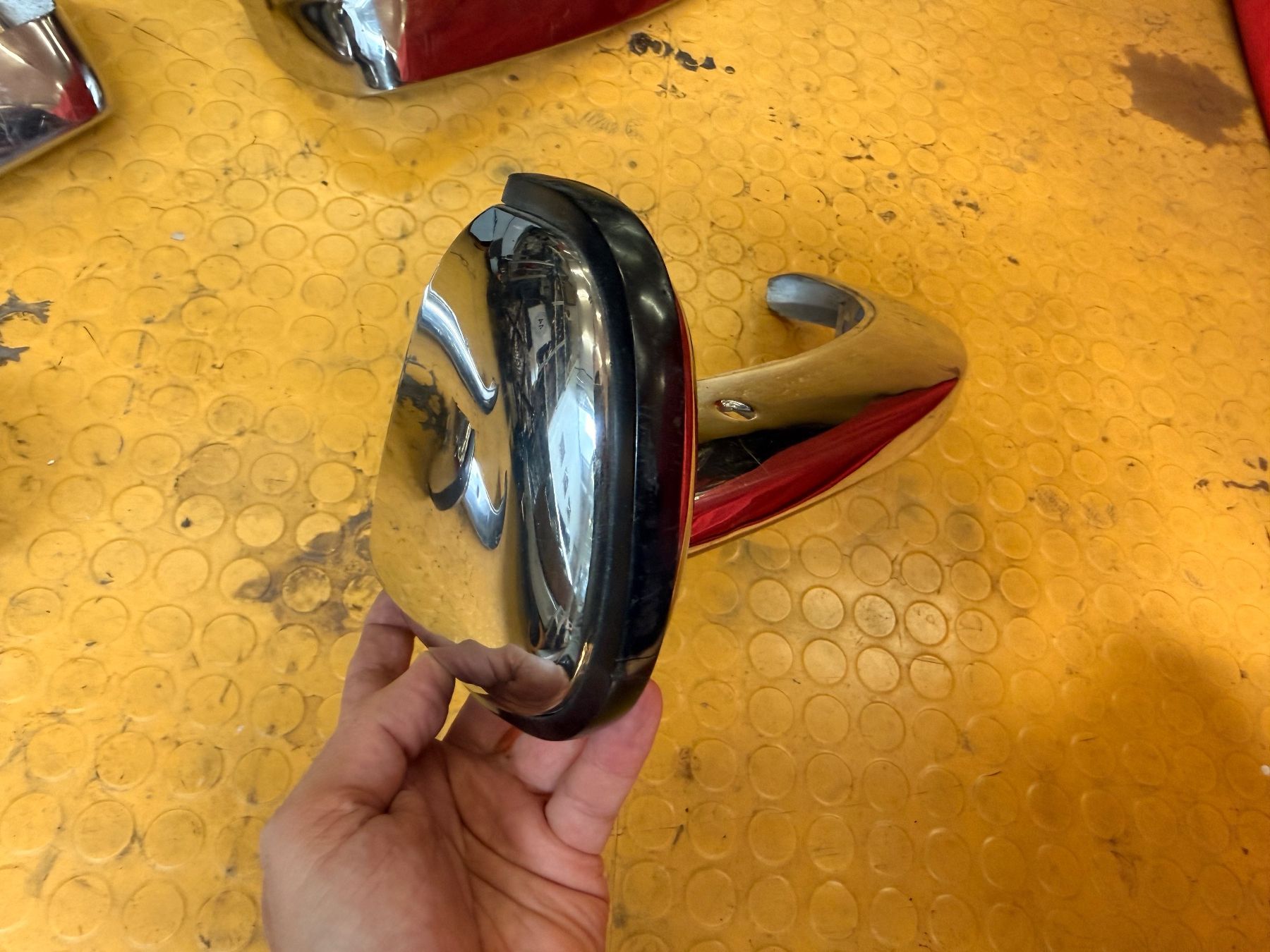 Alfa Romeo Tutti pezzi di ricambio auto: Alfa Romeo Rundheck Stossstangen Satz – Usato da Obfelden venduto da ScuderiaVeloce 2