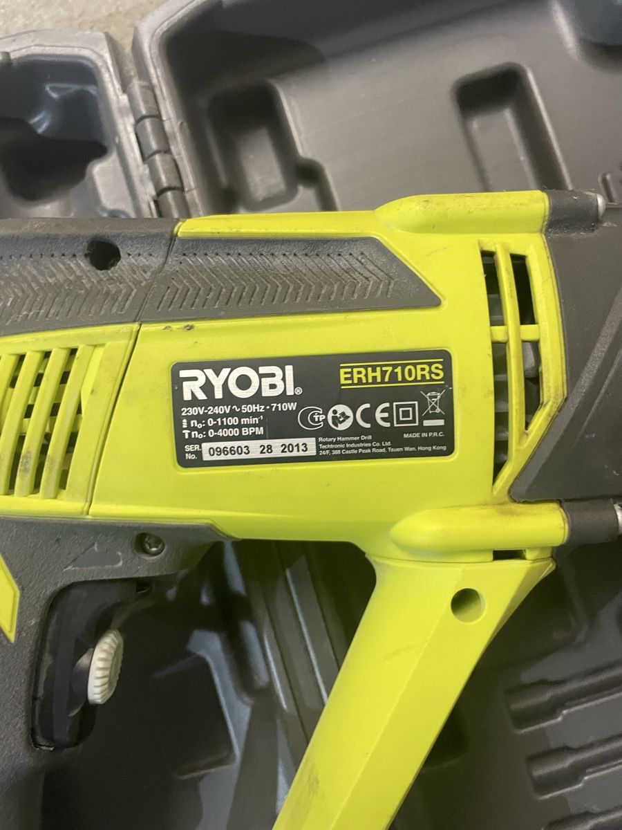 Tutti gli attrezzi: Ryobi Bohrhammer – Usato da Luzern venduto da Maxs3 1