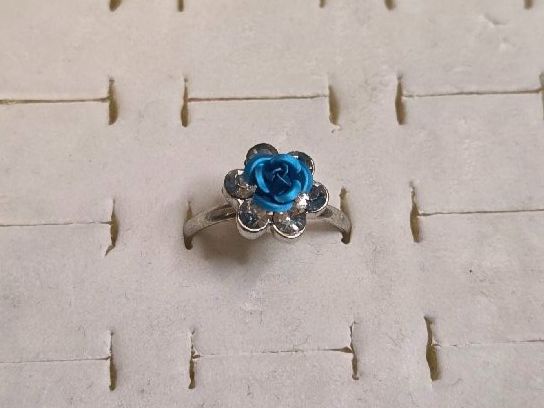 Anelli: Bague Argentée Rose Bleue Strass – Nuovo (secondo la descrizione) da Territet venduto da Cenh 3