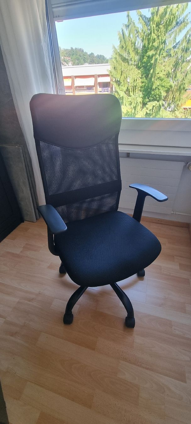 Chaises: Büro Stuhl – D'occasion à Kriens par sus_gb5f