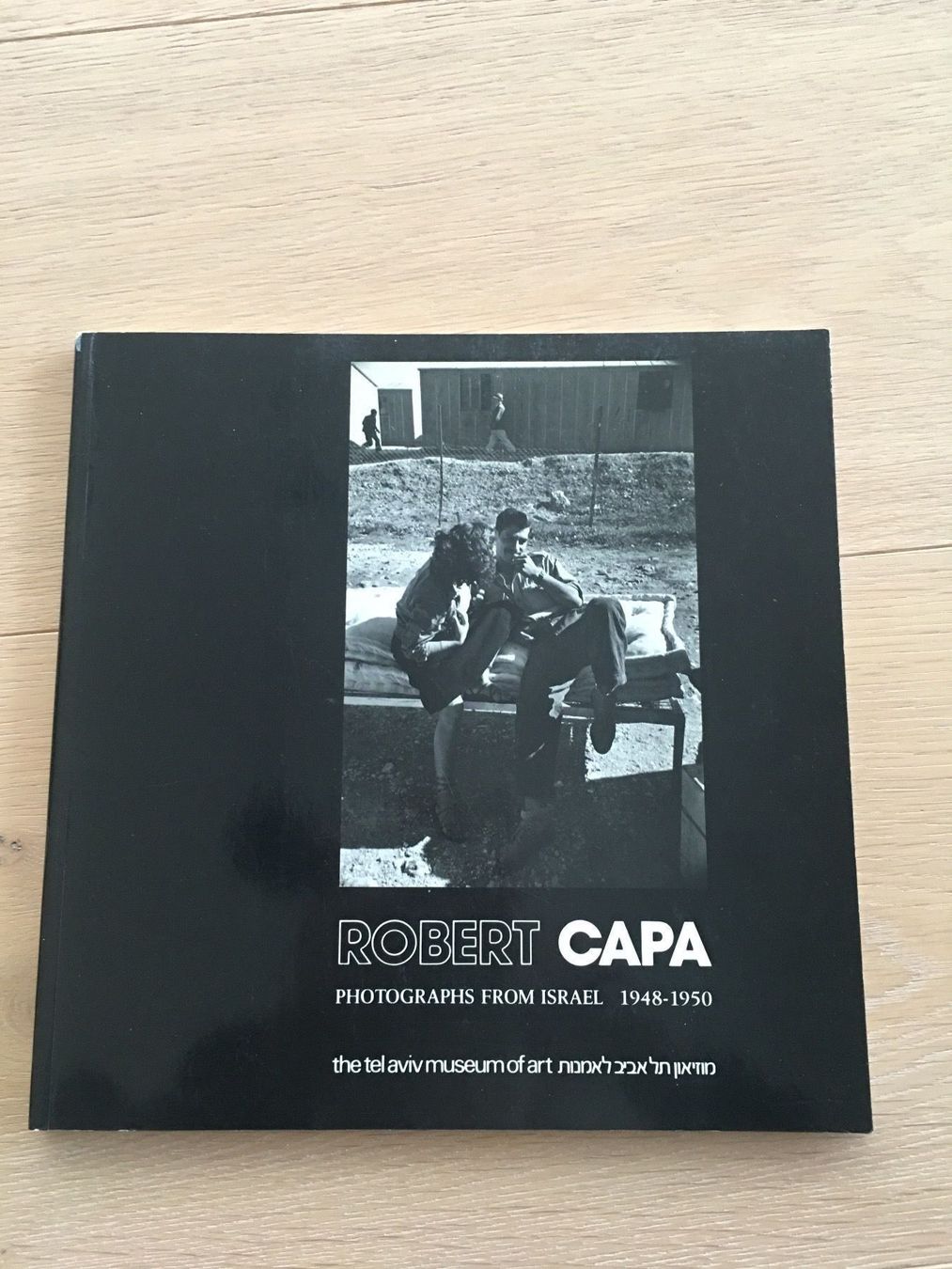 Libri: Buch Robert Capa – Usato da Beinwil am See venduto da isole
