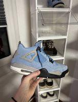 Jordan 4 University Blue 