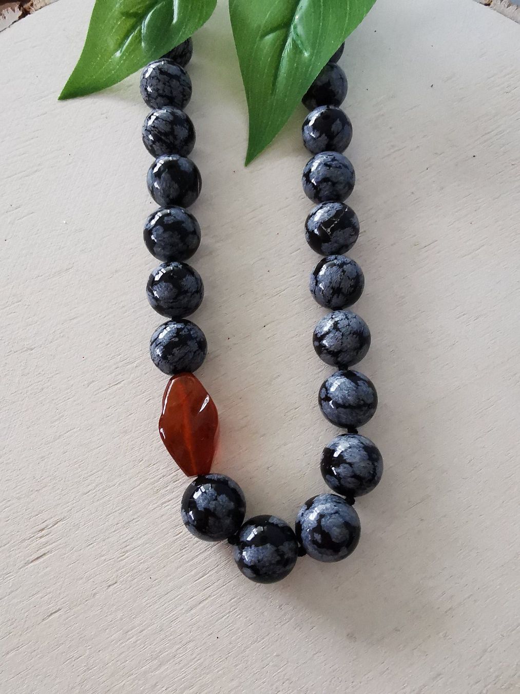 Catenine: kratives Collier mit Schneeflockenobsidian & Bernstein – Nuovo e nell'imballaggio originale da Dierikon venduto da Buntspecht-10 3