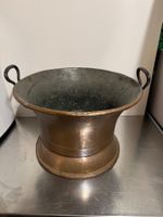 Antiker Kupfertopf, Pflanztopf, ⌀ 45cm Übertopf mit Griffen.