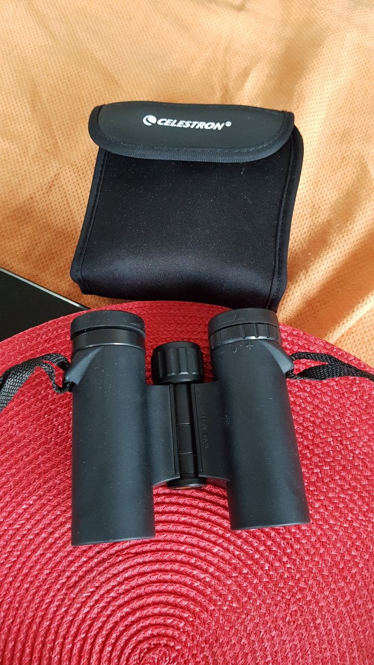 Celestron Binocoli: Feldstecher OUTLAND X CELESTRON 10x25 – Usato da Biel / bienne venduto da Sarouch9 5