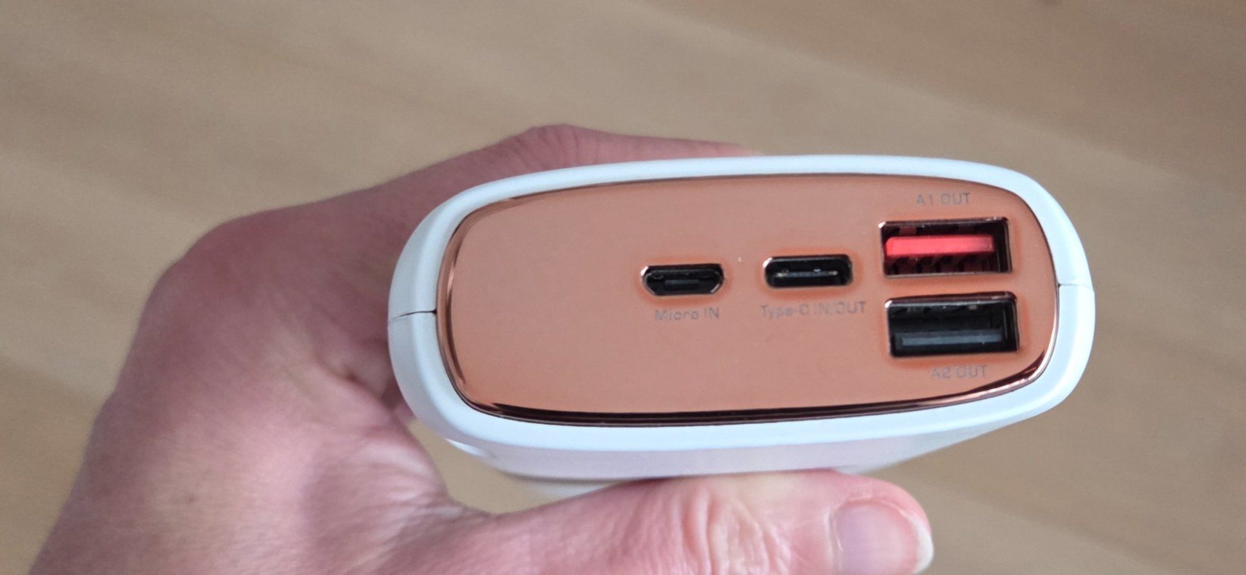 Caricabatterie: Kuulaa  20000mAh Power Bank – Usato da Seengen venduto da JolNied 1