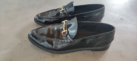 MASSIMO DUTTI, Elegante schwarze Loafers, Gr. 40