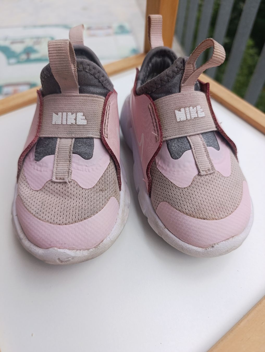 Nike Scarpe per ragazze: Mädchen Schuhe  – Usato da Ittigen venduto da mih_vj86 1
