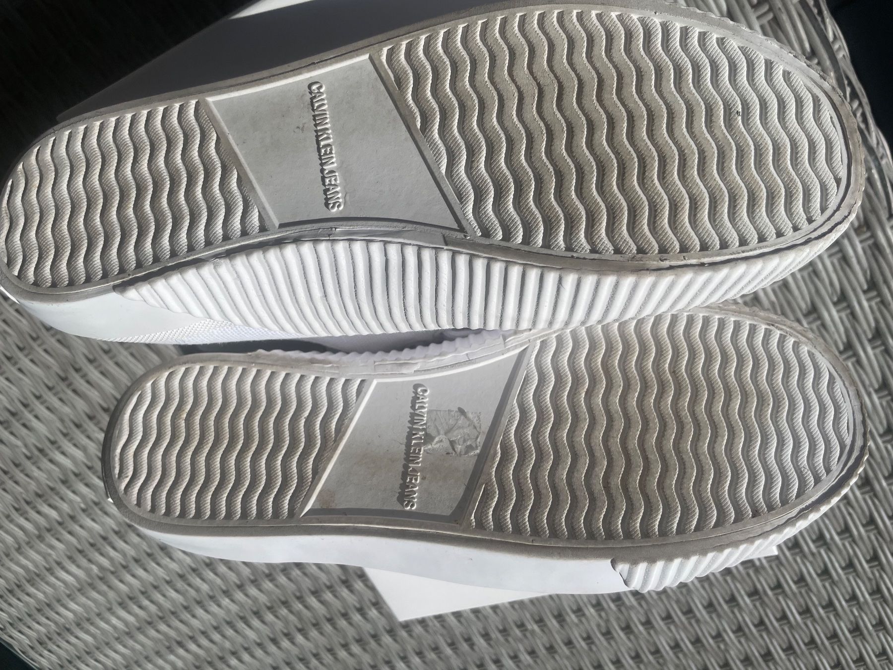 Calvin Klein Scarpe da donna: Sneakers Calvin Klein Jeans Gr.38 – Usato da Wallisellen venduto da Rally68 3