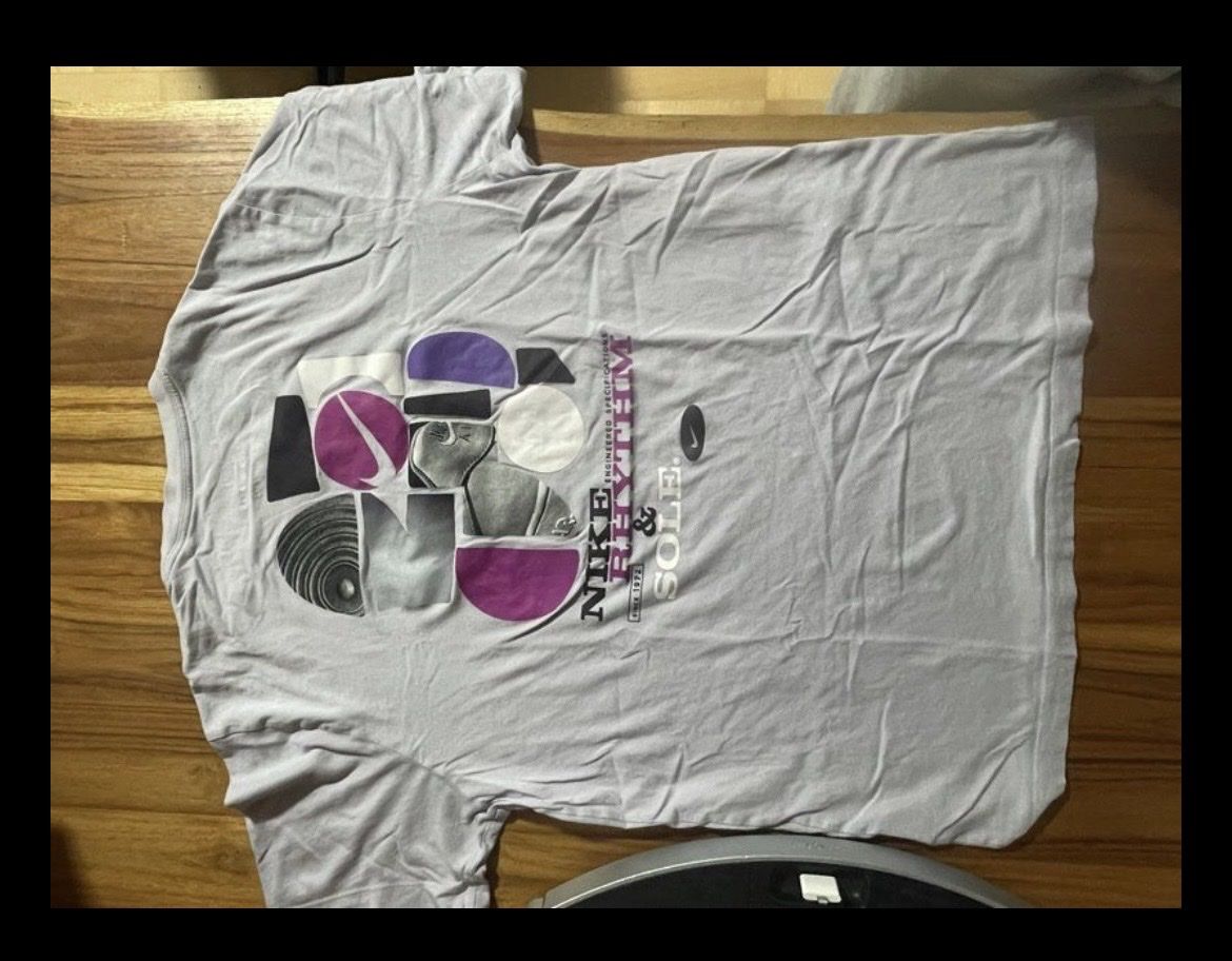 Nike Lotti di vestiti: T-Shirt Paket – Usato da Münchenbuchsee venduto da nia_w9q5 2
