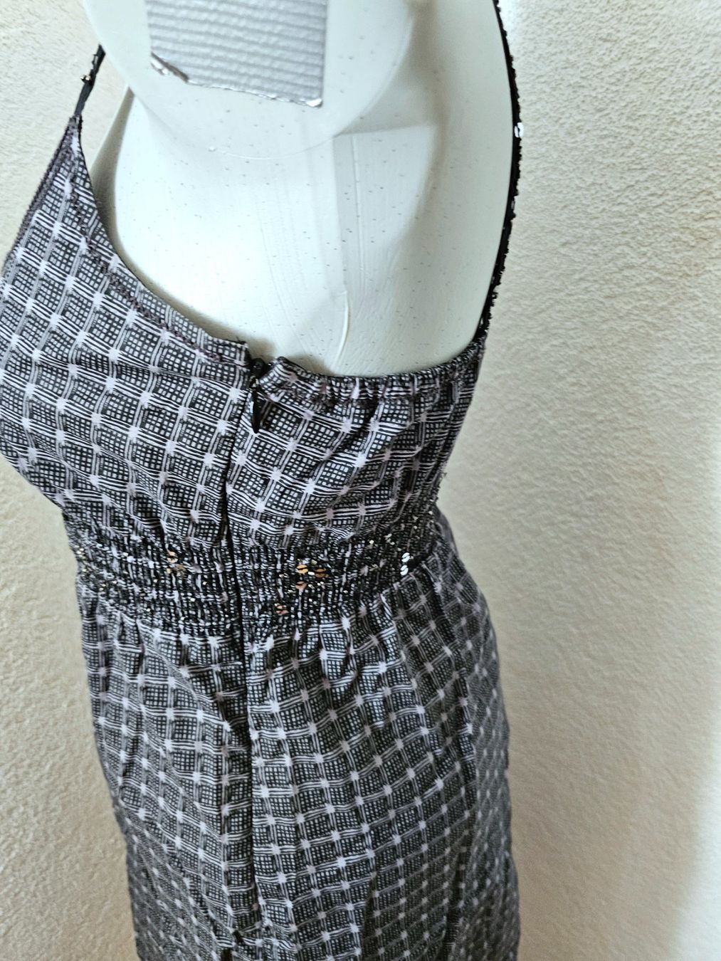 Esprit Vestiti: Esprit Cocktail Kleid Gr. 36 - super chic – Usato da Füllinsdorf venduto da Sunnebliemli7 5