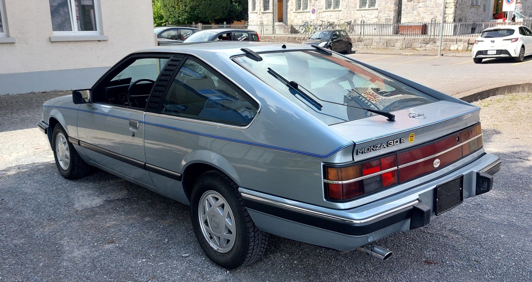 Opel Autos: OPEL MONZA 3.0 E – D'occasion à Buchs/SG par rockresort 2