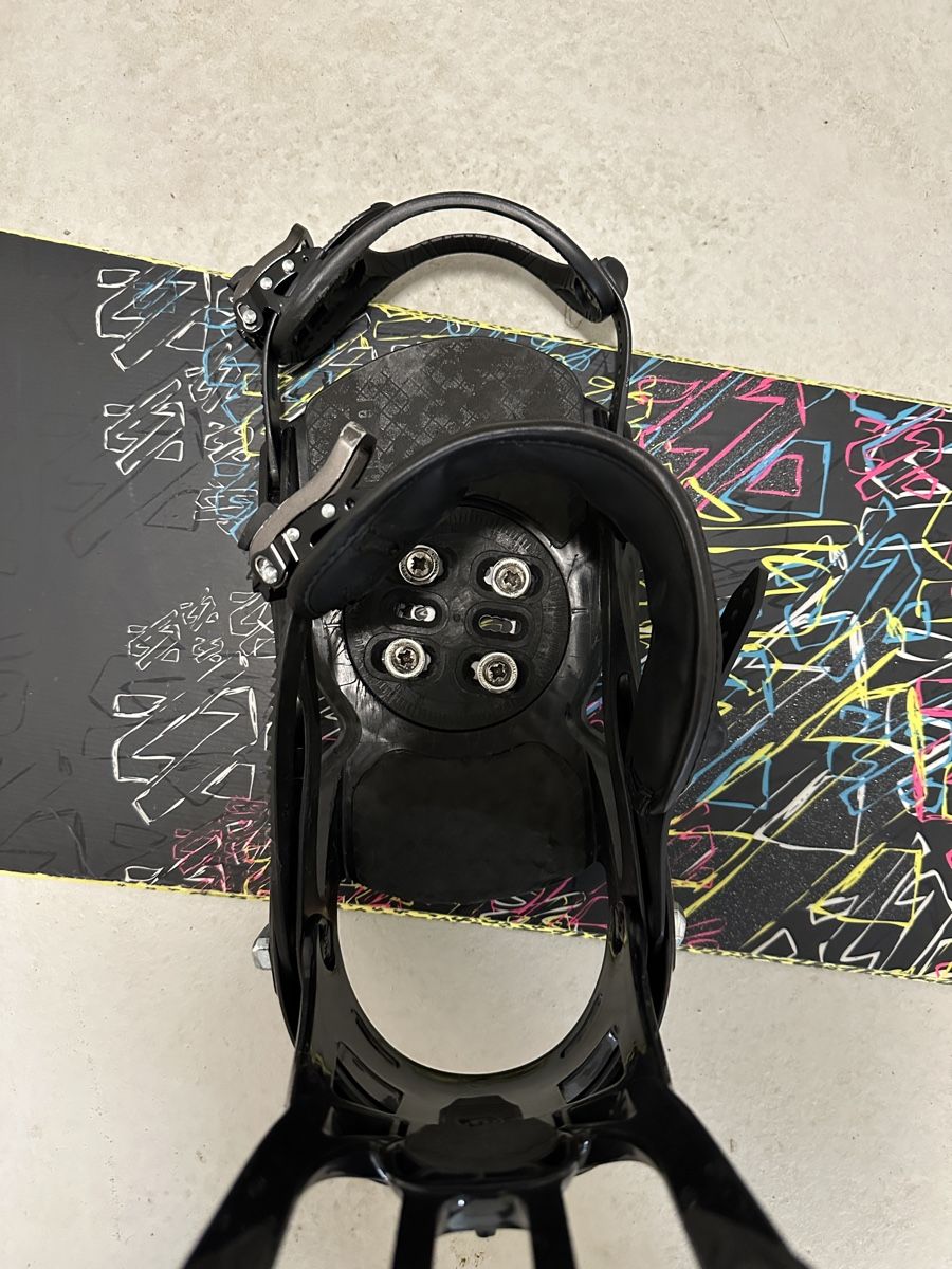 Völkl Board: Snowboard Völkl 162cm – Usato da Winterthur venduto da SellBell 3
