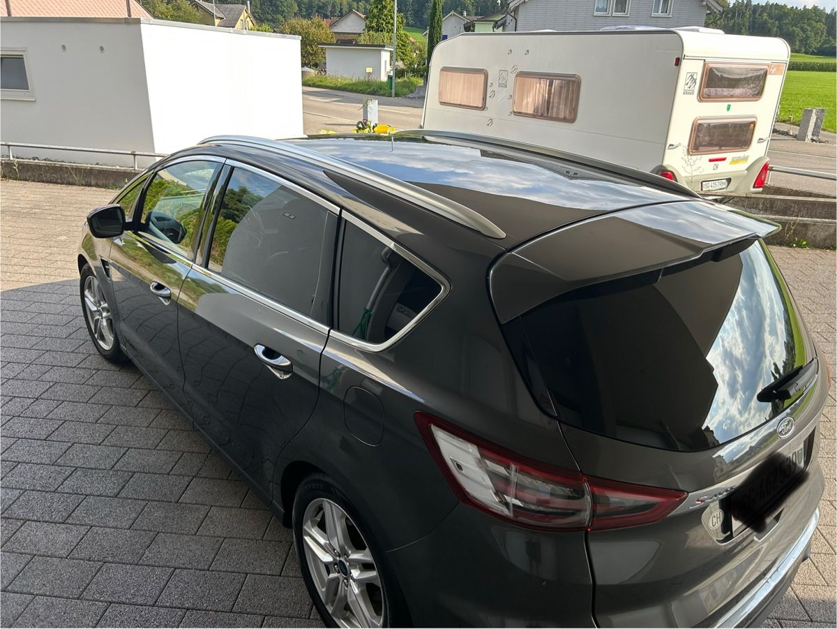 Ford Automobili: Ford S-Max 2.0TDCI 4x4 – Usato da Henau venduto da terrible 5