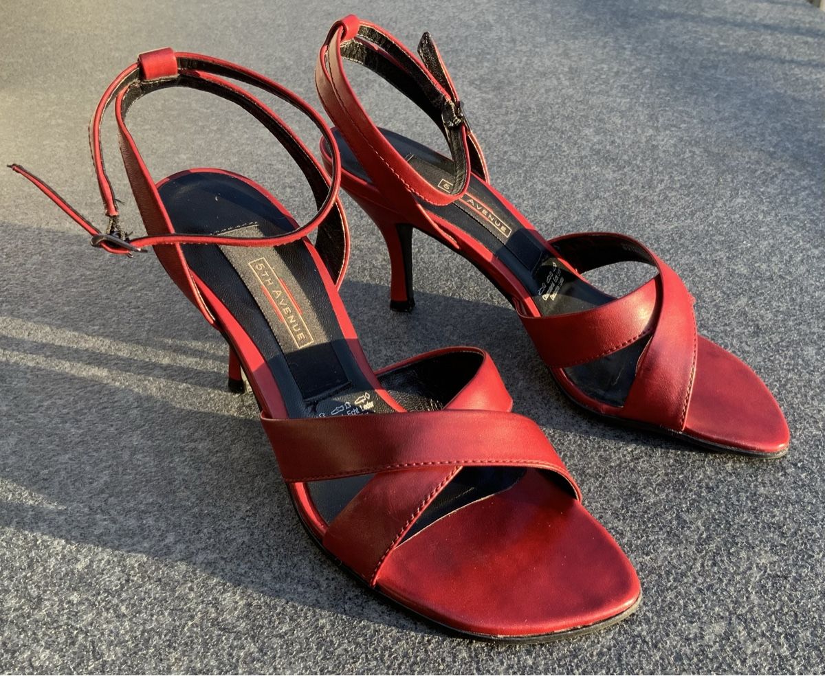 Scarpe da donna: Sandaletten Leder rot – Usato da Münsingen venduto da Innchen